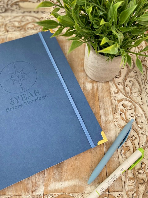 THE YEAR BEFORE MARRIAGE- Undated Premarital Planner   Baltic Blue