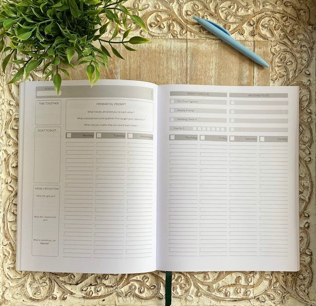THE YEAR BEFORE MARRIAGE- Undated Premarital Planner   Plum Purple