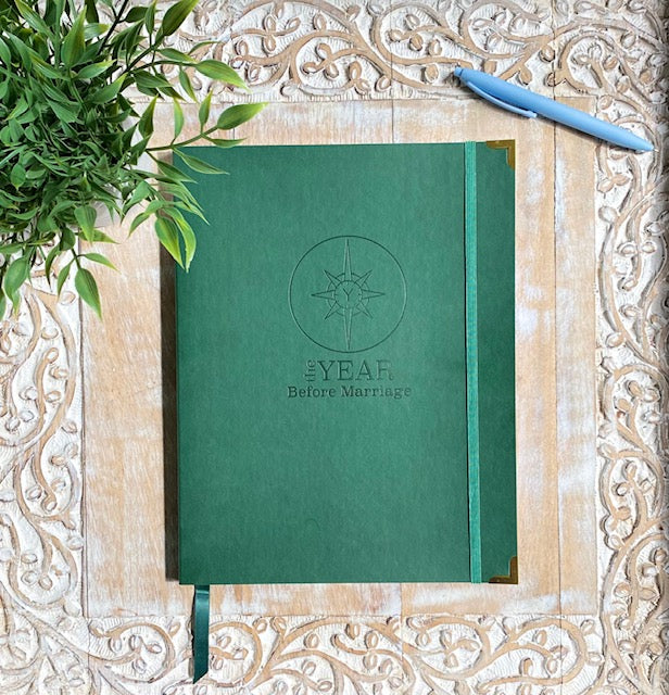 THE YEAR BEFORE MARRIAGE- Undated Premarital Planner   Garden Green
